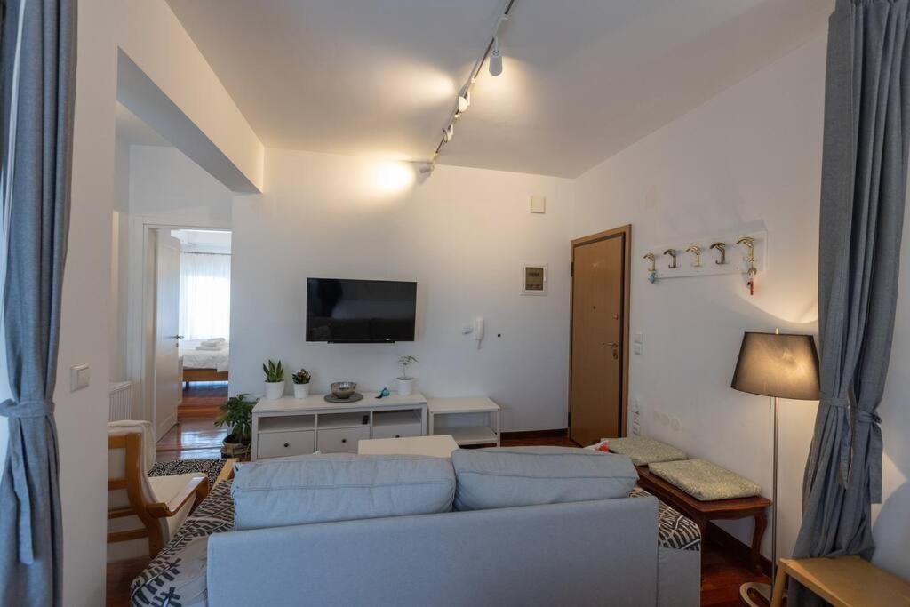 Apartmán Λάρισα Διαμέρισμα Με Θέα Πλατεία Στο Κέντρο Της Πόλης Exteriér fotografie