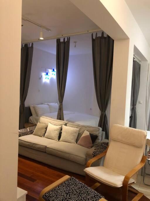 Apartmán Λάρισα Διαμέρισμα Με Θέα Πλατεία Στο Κέντρο Της Πόλης Exteriér fotografie